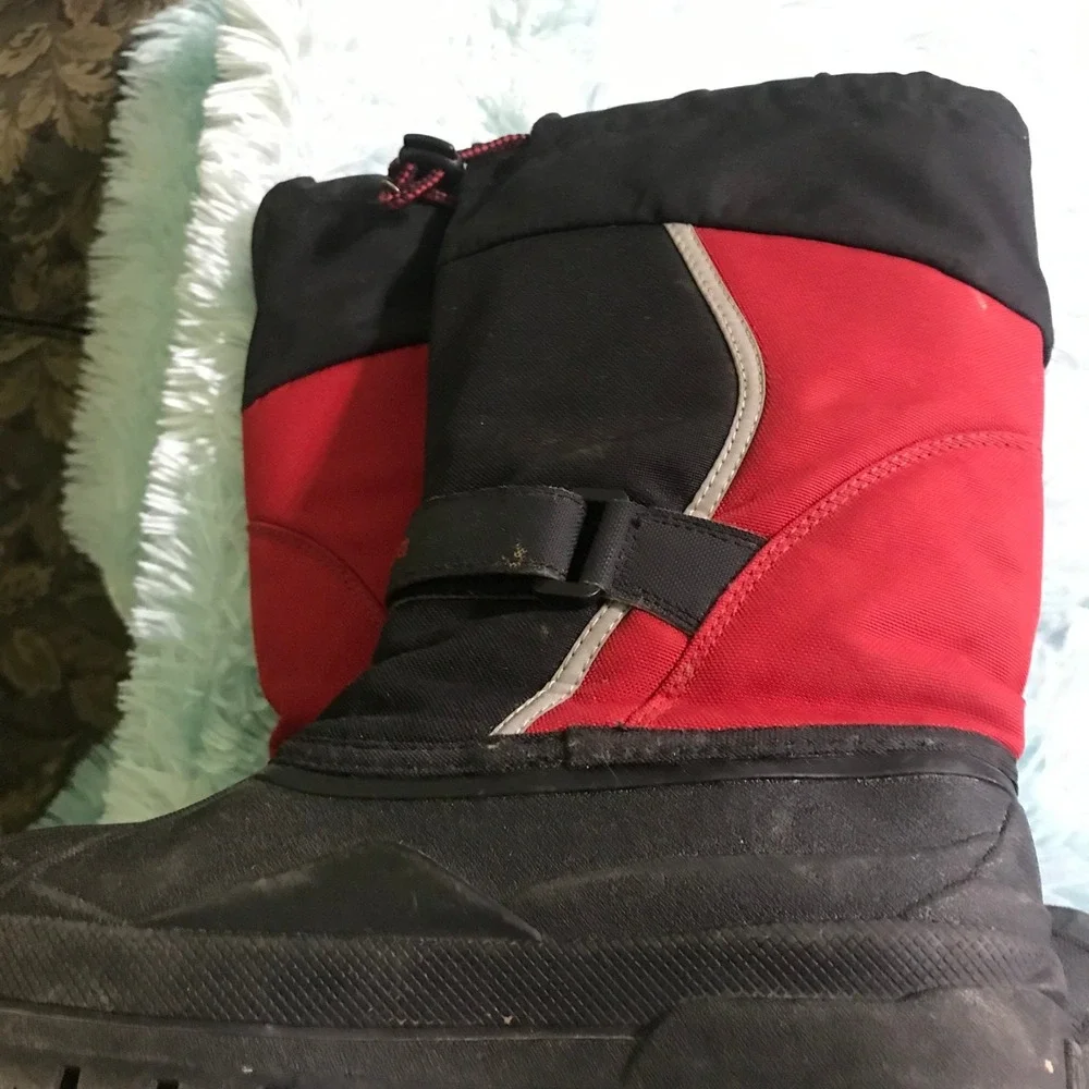 L.L. BEAN Kids DCR841 Black & Red‎ Mid Calf Winter Boots With Liner Big Kids 6
